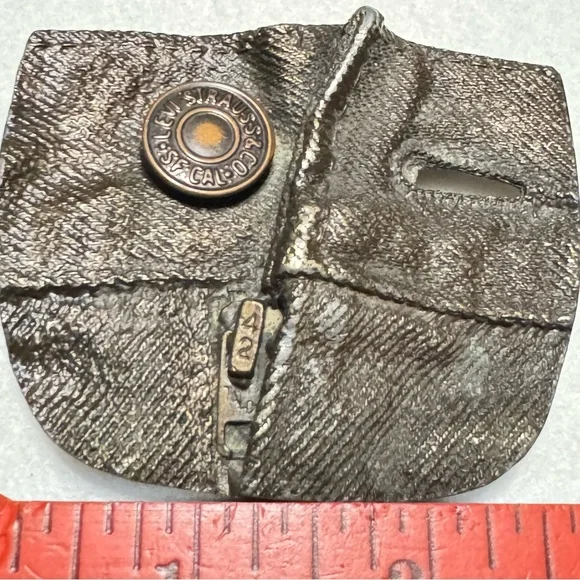 VIntage Bergamot Brass Works 1974 Levi's Jeans Bronze Belt Buckle Collectible - Picture 4 of 16
